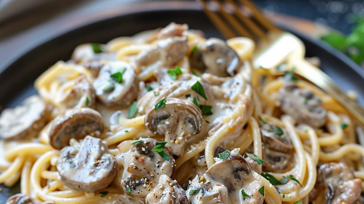 Creamy Sausage Pasta - Happy Plate Kitchen